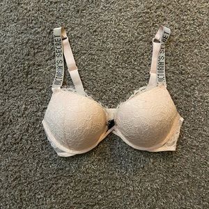 Victoria’s Secret bombshell, push-up bra, pink, sexy, cute size34C